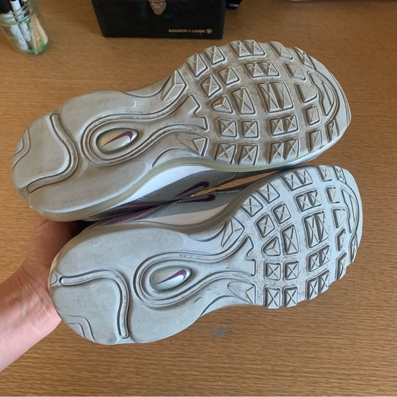 Nike Air Max 97 Size 5.5 Youth Pink and Silver Sneaker - Picture 4 of 4
